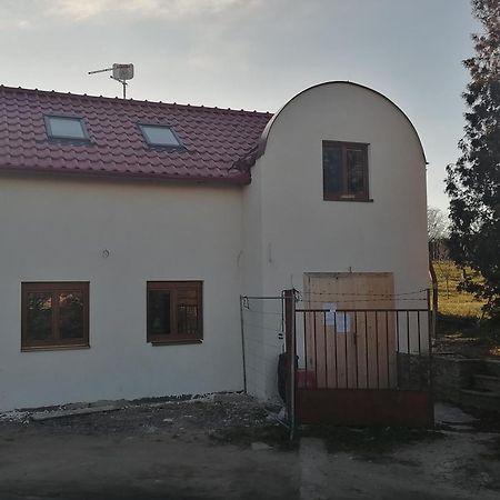 Appartement Vino Andrusiow à Znojmo Extérieur photo