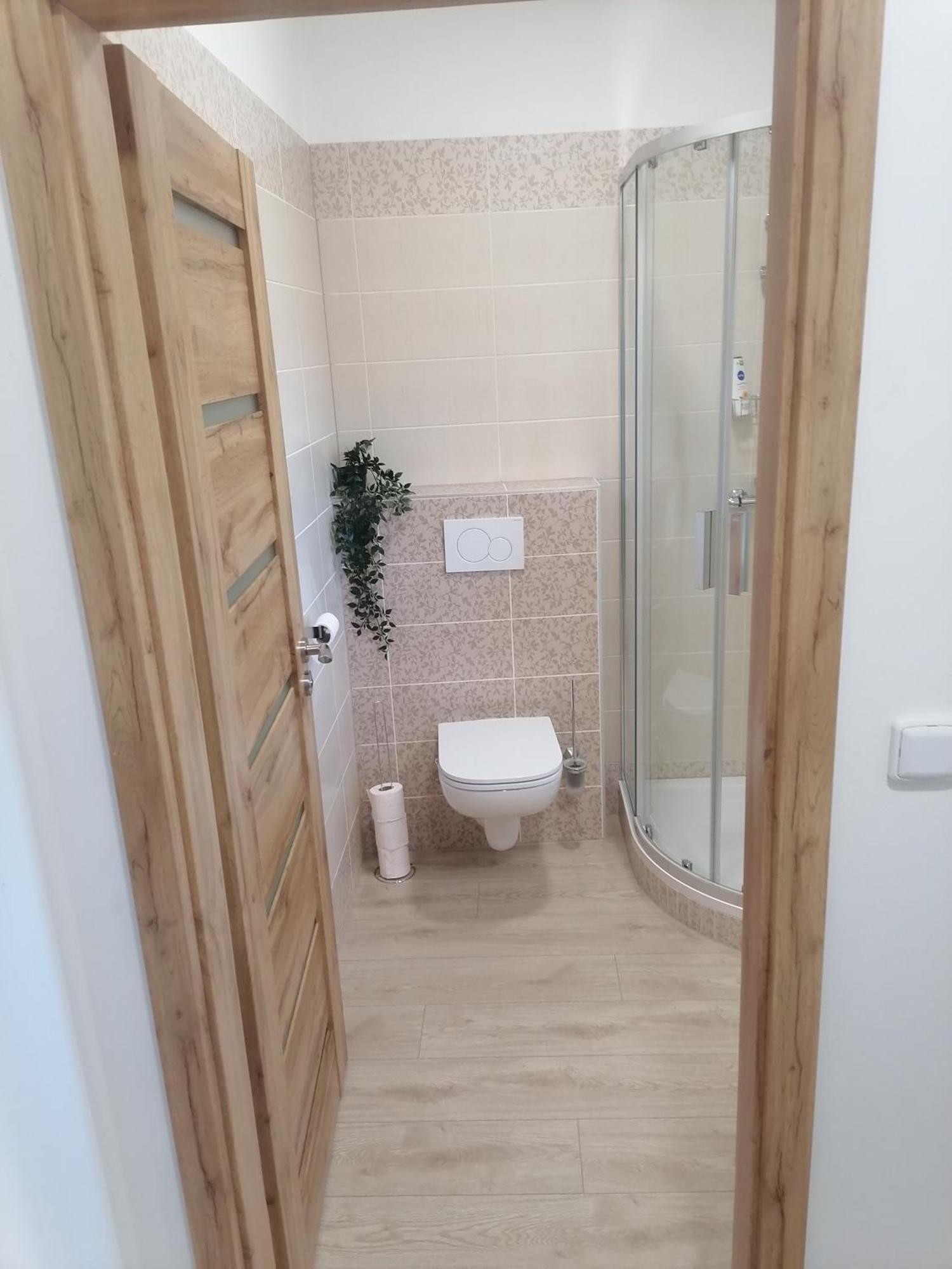 Appartement Vino Andrusiow à Znojmo Extérieur photo