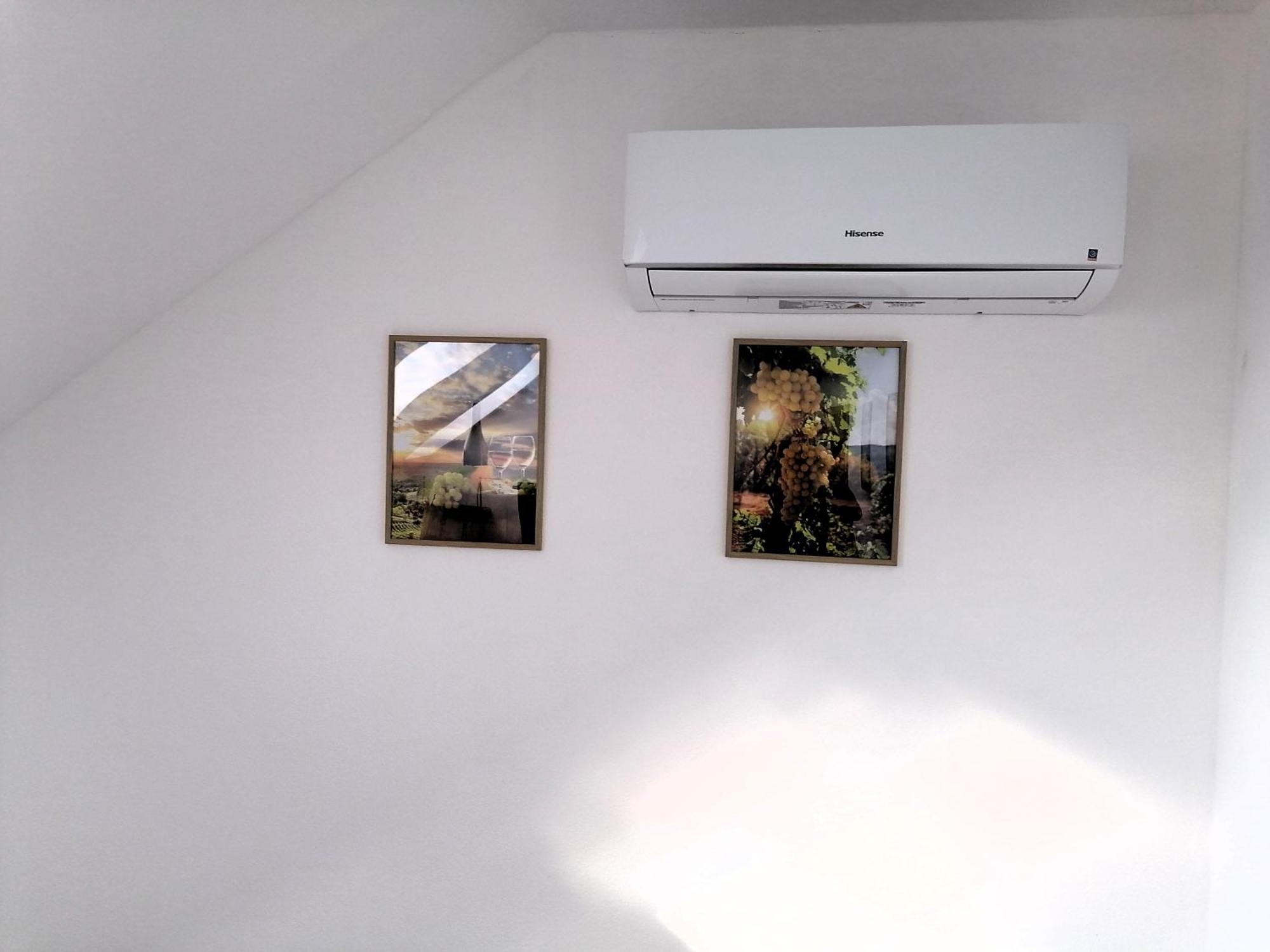 Appartement Vino Andrusiow à Znojmo Extérieur photo