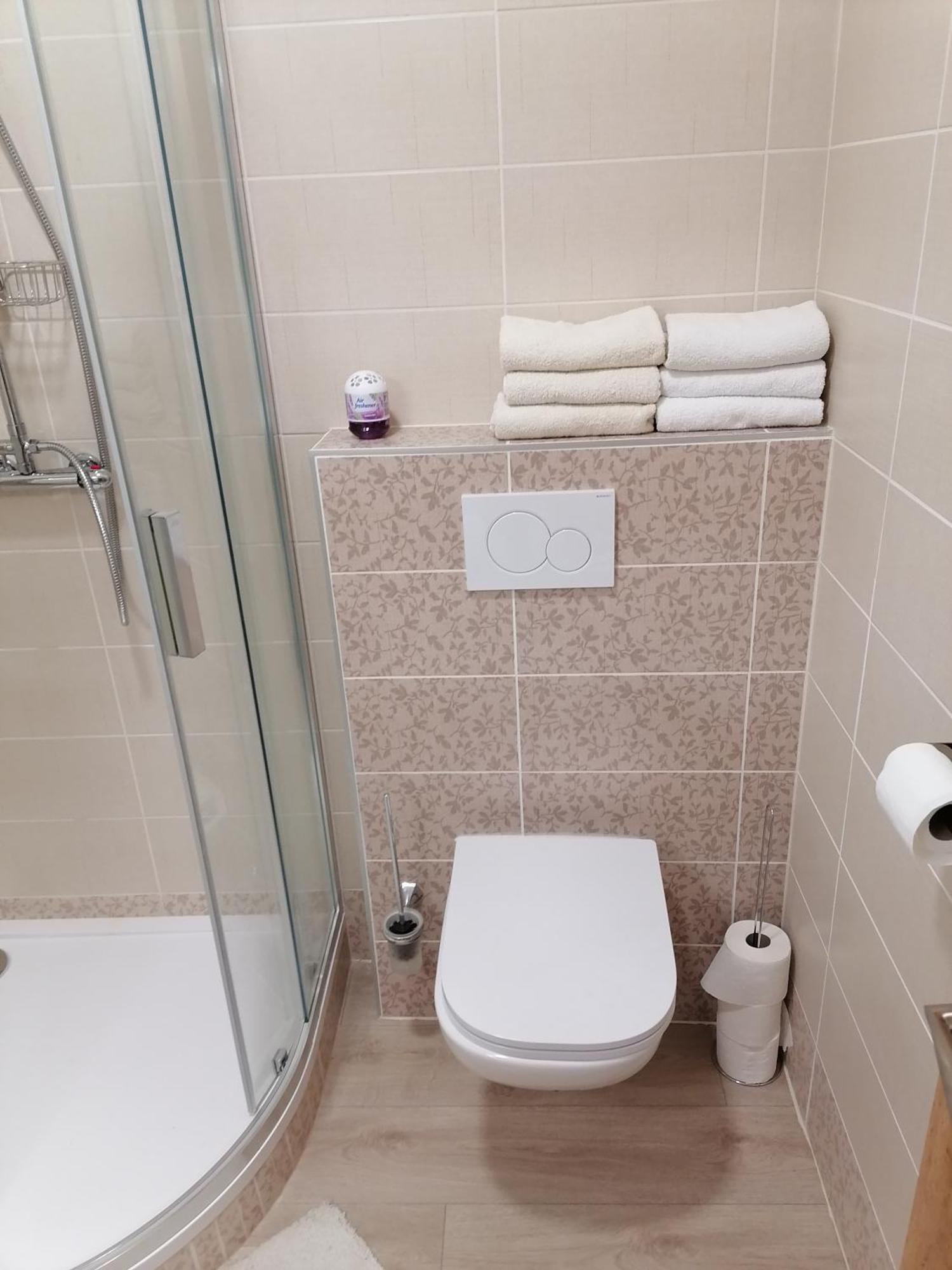 Appartement Vino Andrusiow à Znojmo Extérieur photo